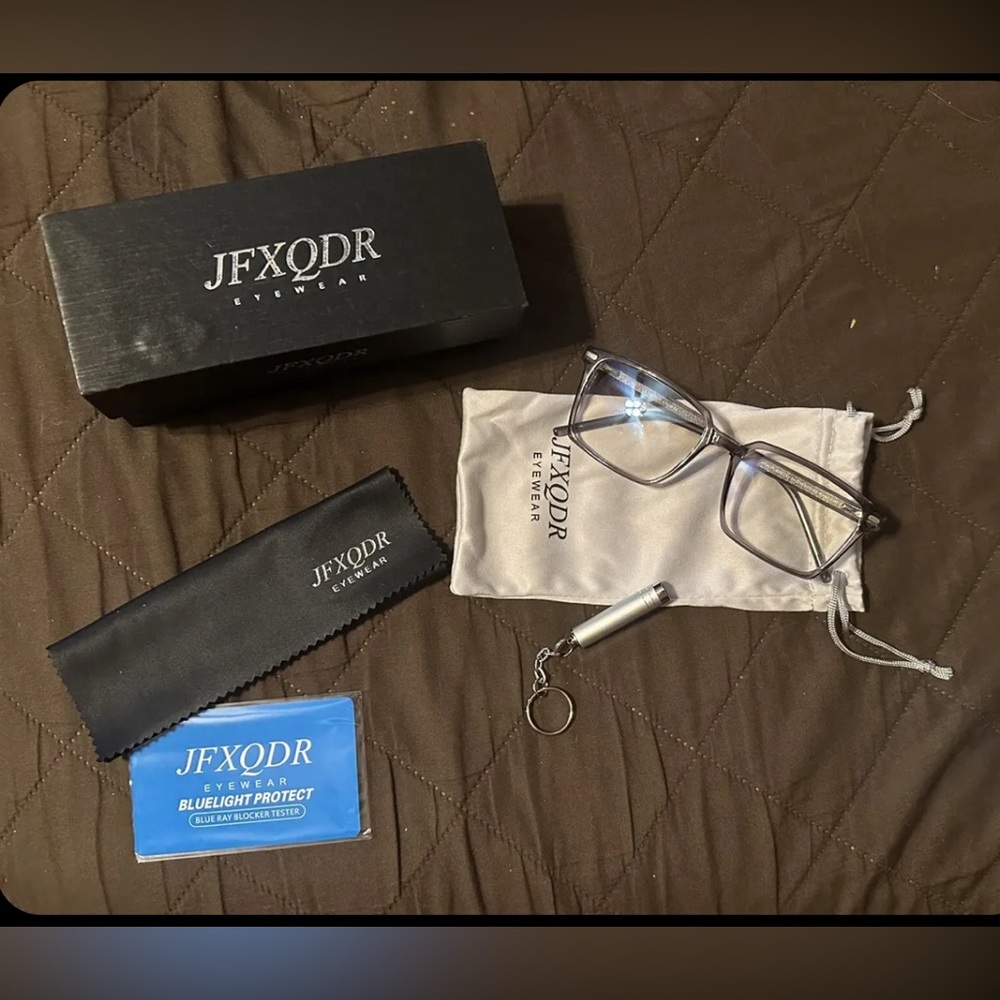 Jfxqdr Blue Light Blocking Glasses For Men Women (clear Gray) complete kit.